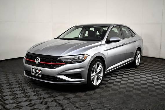 VOLKSWAGEN JETTA 2020 3VWCB7BU1LM075451 image