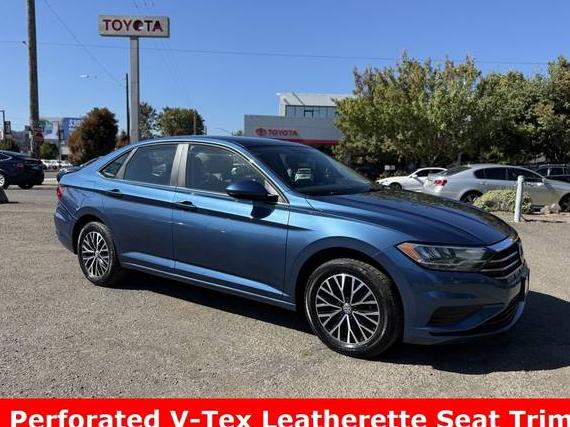 VOLKSWAGEN JETTA 2020 3VWCB7BU6LM011700 image