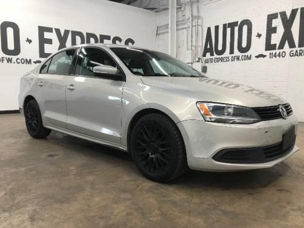 VOLKSWAGEN JETTA 2011 3VWDZ7AJXBM049615 image