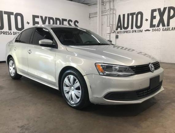 VOLKSWAGEN JETTA 2011 3VWDZ7AJ8BM026382 image