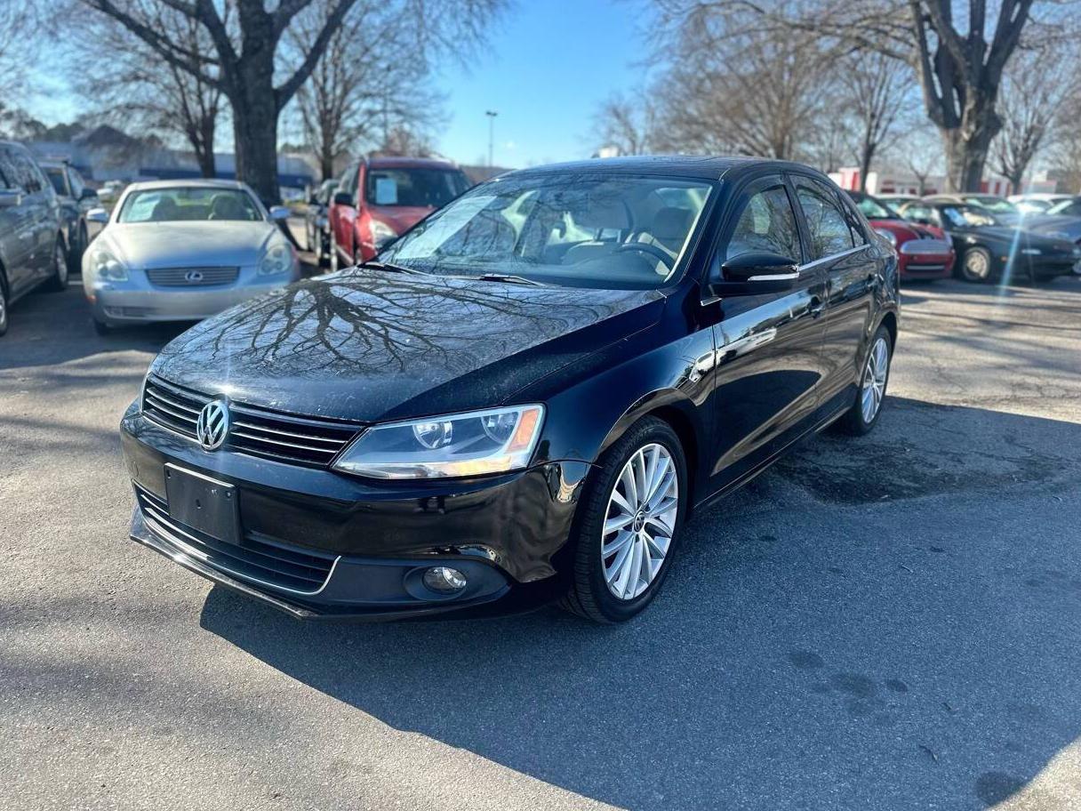 VOLKSWAGEN JETTA 2011 3VWLX7AJ7BM361070 image