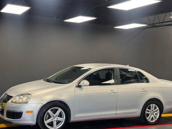 VOLKSWAGEN JETTA 2010 3VWAL7AJ1AM177986 image