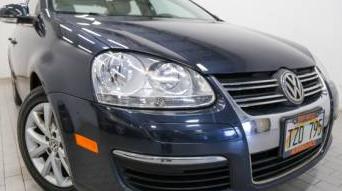 VOLKSWAGEN JETTA 2010 3VWRZ7AJ1AM153785 image