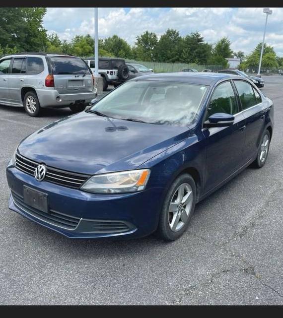 VOLKSWAGEN JETTA 2014 3VWLL7AJ5EM283257 image