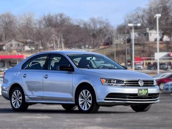 VOLKSWAGEN JETTA 2015 3VWD17AJXFM240335 image