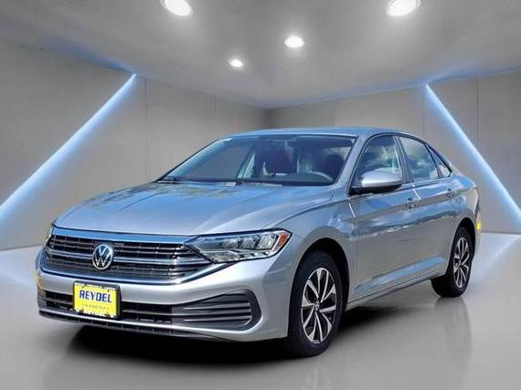 VOLKSWAGEN JETTA 2022 3VWCM7BU1NM004697 image