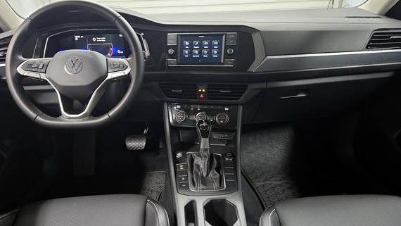 VOLKSWAGEN JETTA 2022 3VW7M7BU2NM023258 image