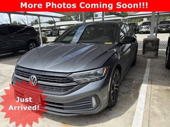 VOLKSWAGEN JETTA 2022 3VWAM7BU3NM028166 image