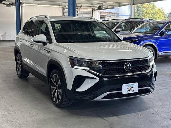 VOLKSWAGEN TAOS 2023 3VVSX7B26PM327880 image