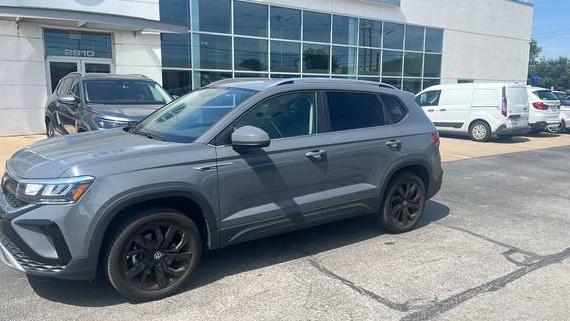 VOLKSWAGEN TAOS 2023 3VVSX7B25PM336098 image