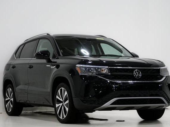 VOLKSWAGEN TAOS 2024 3VVSX7B28RM119258 image