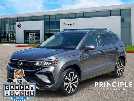 VOLKSWAGEN TAOS 2024 3VVSX7B21RM035413 image