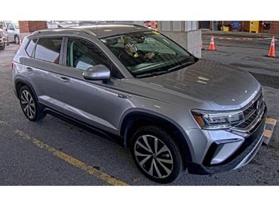 VOLKSWAGEN TAOS 2024 3VVSX7B27RM034198 image