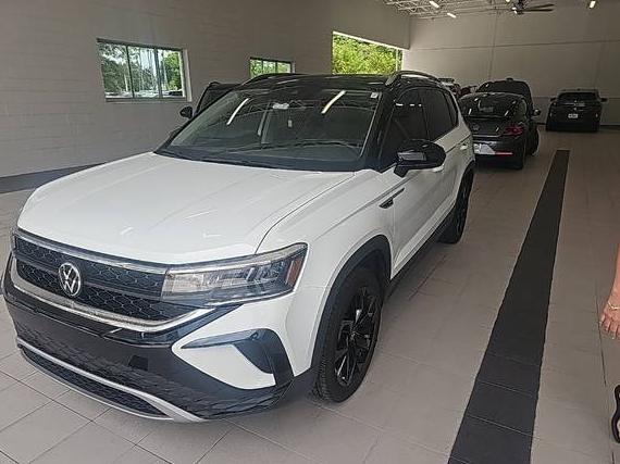 VOLKSWAGEN TAOS 2024 3VVEX7B22RM057868 image