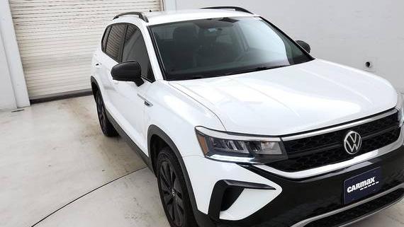 VOLKSWAGEN TAOS 2022 3VVCX7B2XNM084138 image