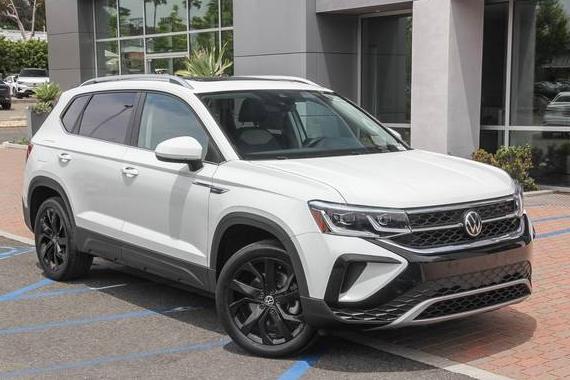 VOLKSWAGEN TAOS 2022 3VV1X7B2XNM011813 image