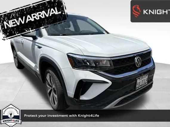 VOLKSWAGEN TAOS 2022 3VVRX7B22NM041018 image