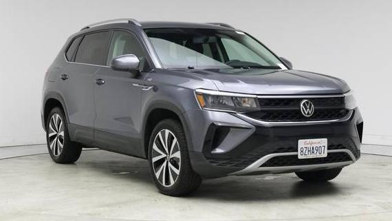 VOLKSWAGEN TAOS 2022 3VVRX7B2XNM037301 image