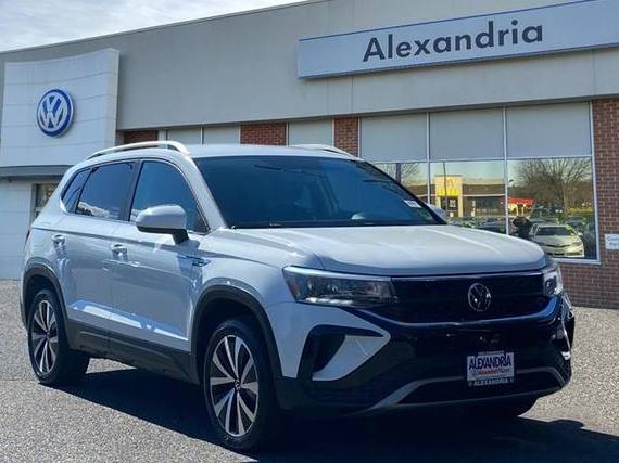 VOLKSWAGEN TAOS 2022 3VVRX7B24NM014273 image