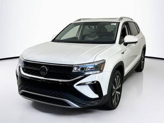 VOLKSWAGEN TAOS 2022 3VVTX7B20NM077490 image