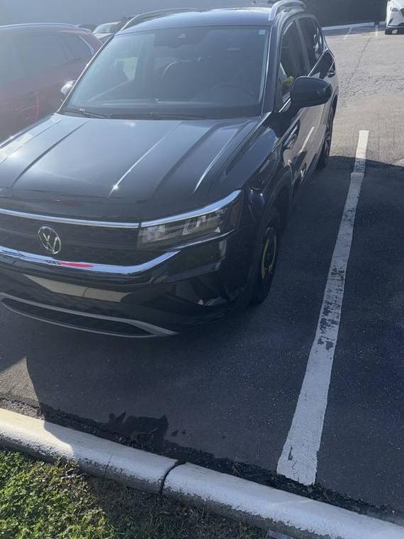 VOLKSWAGEN TAOS 2022 3VVSX7B25NM090120 image