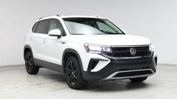 VOLKSWAGEN TAOS 2022 3VVTX7B24NM008589 image