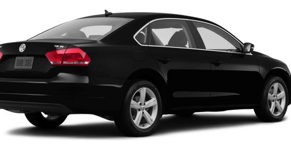 VOLKSWAGEN PASSAT 2016 1VWBS7A38GC061025 image