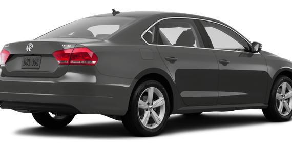 VOLKSWAGEN PASSAT 2016 1VWBT7A30GC064529 image