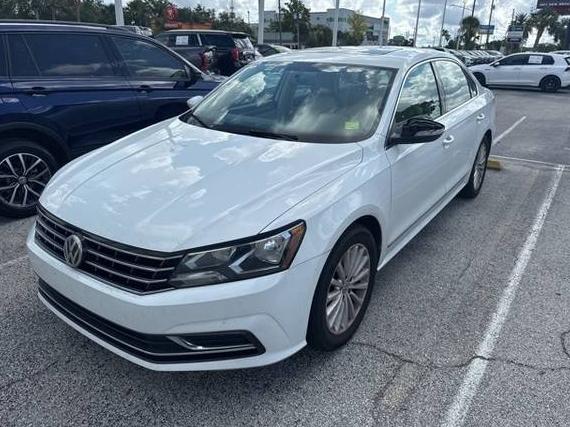 VOLKSWAGEN PASSAT 2016 1VWBS7A30GC040377 image