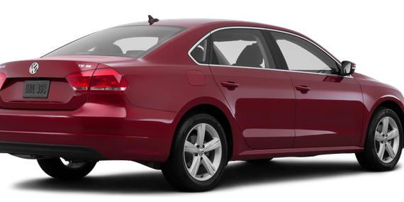 VOLKSWAGEN PASSAT 2016 1VWBT7A38GC021668 image