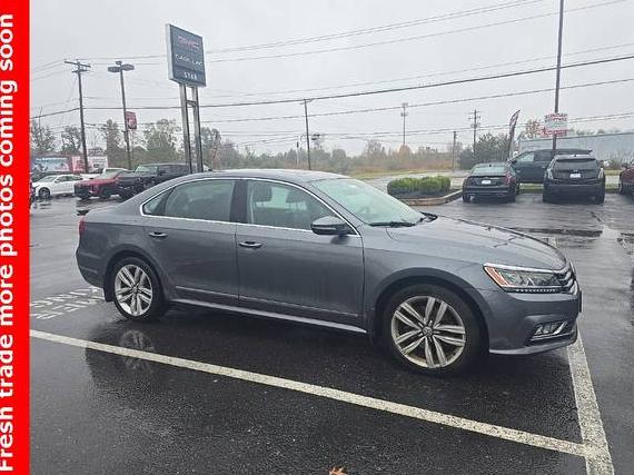VOLKSWAGEN PASSAT 2016 1VWCM7A34GC068374 image