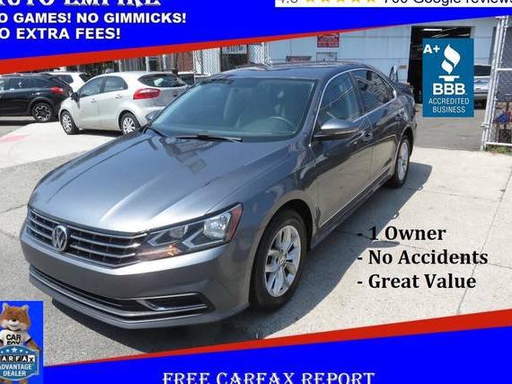 VOLKSWAGEN PASSAT 2016 1VWAT7A36GC057614 image