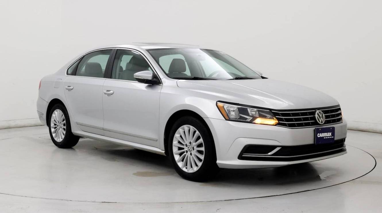 VOLKSWAGEN PASSAT 2016 1VWBS7A30GC038287 image