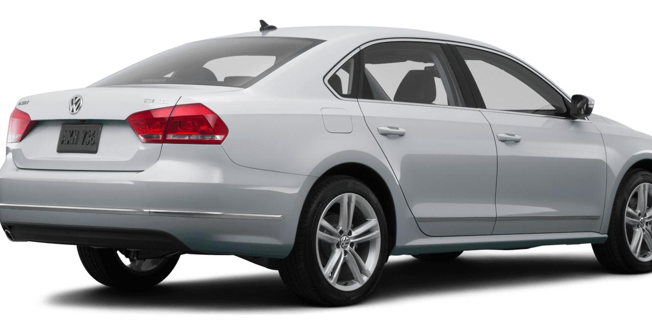 VOLKSWAGEN PASSAT 2016 1VWCT7A33GC026328 image