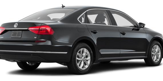 VOLKSWAGEN PASSAT 2016 1VWAT7A34GC027463 image