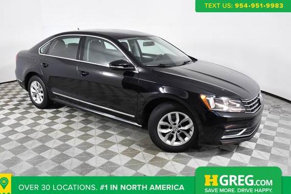 VOLKSWAGEN PASSAT 2016 1VWAS7A32GC052042 image