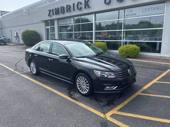 VOLKSWAGEN PASSAT 2016 1VWBT7A30GC010227 image