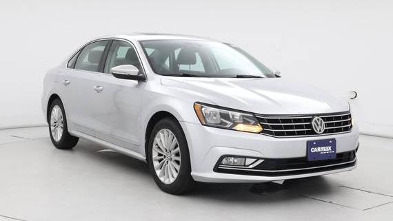 VOLKSWAGEN PASSAT 2016 1VWBT7A33GC004972 image