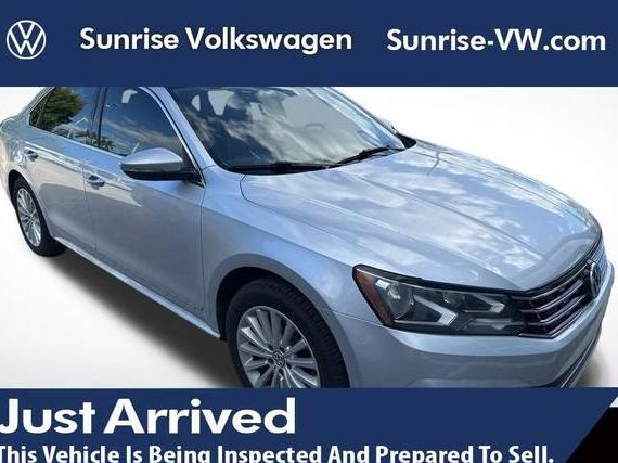 VOLKSWAGEN PASSAT 2016 1VWBT7A30GC067382 image