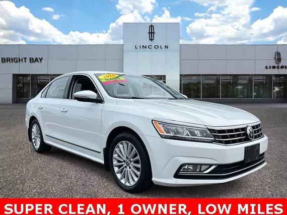 VOLKSWAGEN PASSAT 2016 1VWBT7A35GC026441 image