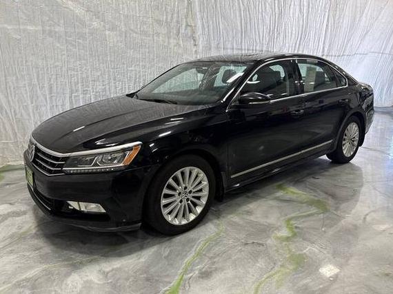 VOLKSWAGEN PASSAT 2016 1VWBT7A34GC066803 image