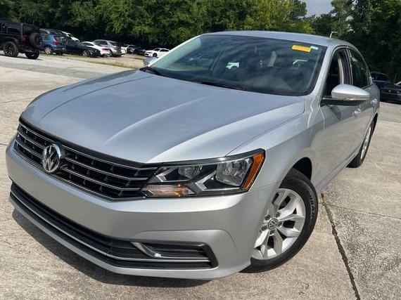 VOLKSWAGEN PASSAT 2016 1VWAT7A3XGC044168 image