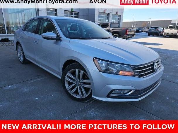 VOLKSWAGEN PASSAT 2016 1VWCT7A35GC024936 image