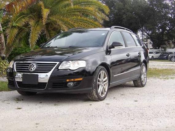 VOLKSWAGEN PASSAT 2008 WVWTK73C08E041216 image