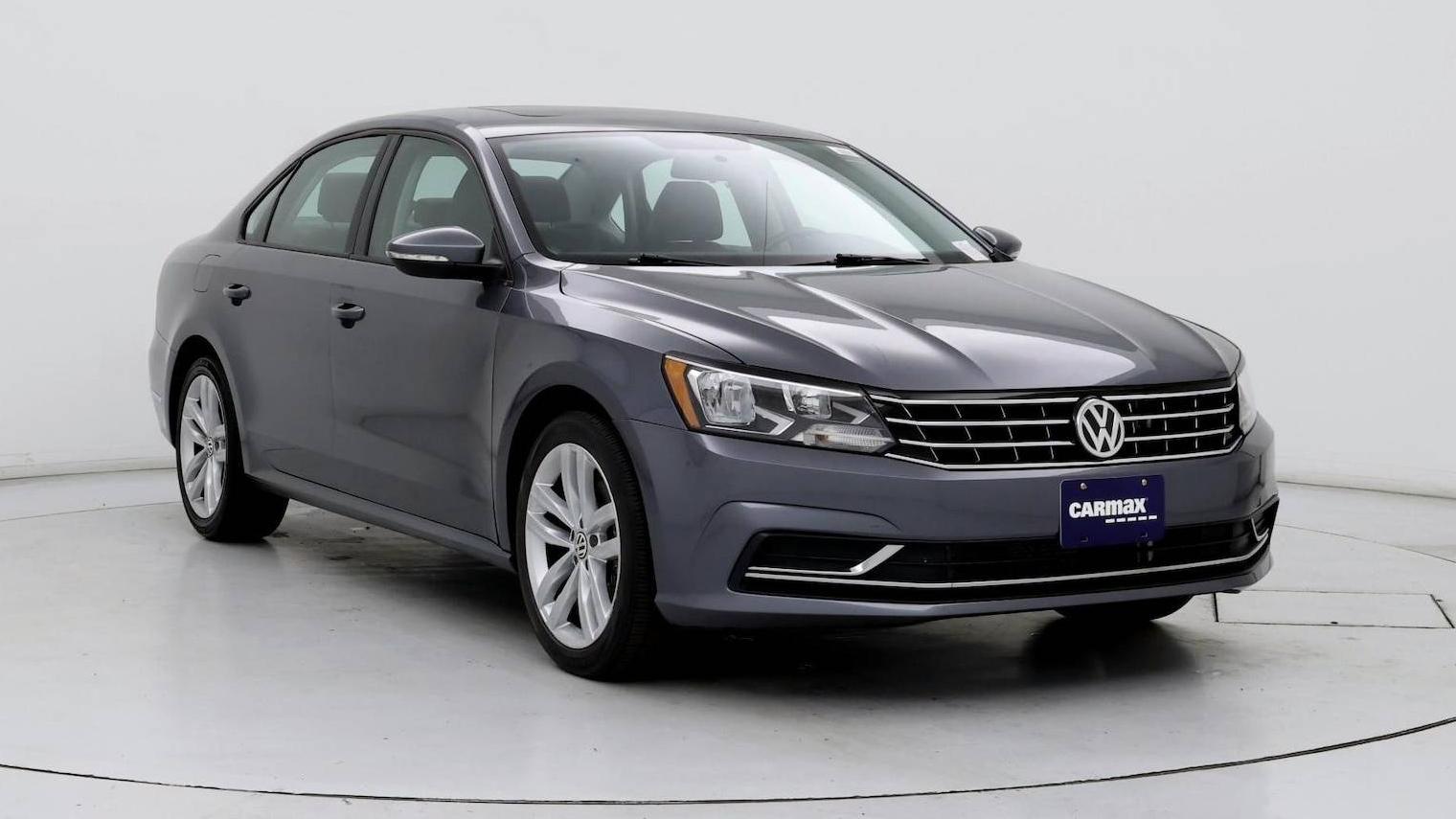 VOLKSWAGEN PASSAT 2019 1VWLA7A36KC007495 image