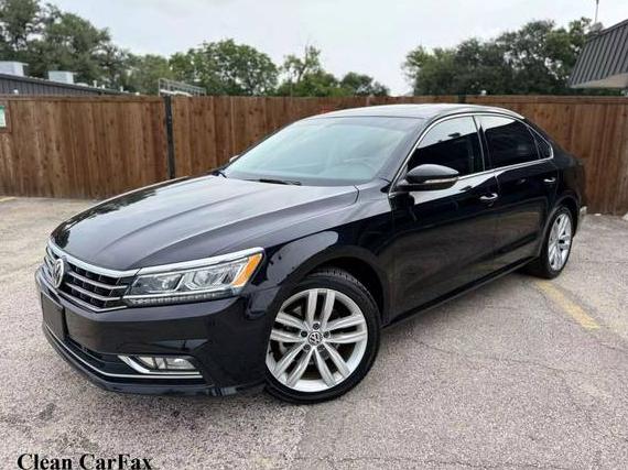 VOLKSWAGEN PASSAT 2018 1VWBA7A33JC015564 image
