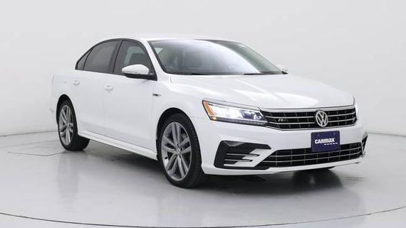VOLKSWAGEN PASSAT 2018 1VWAA7A31JC008852 image
