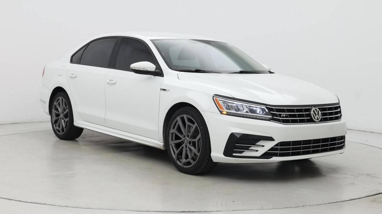 VOLKSWAGEN PASSAT 2018 1VWAA7A31JC013064 image