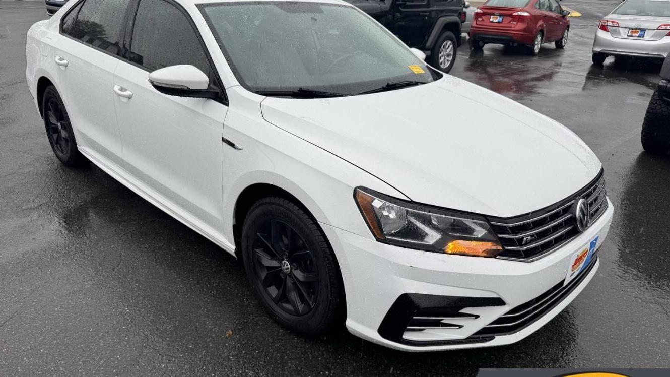 VOLKSWAGEN PASSAT 2018 1VWAA7A36JC016459 image