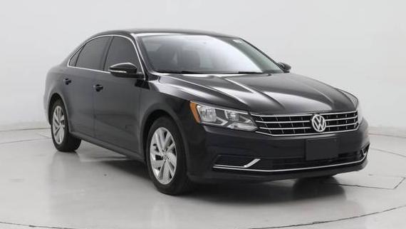 VOLKSWAGEN PASSAT 2018 1VWBA7A34JC011815 image